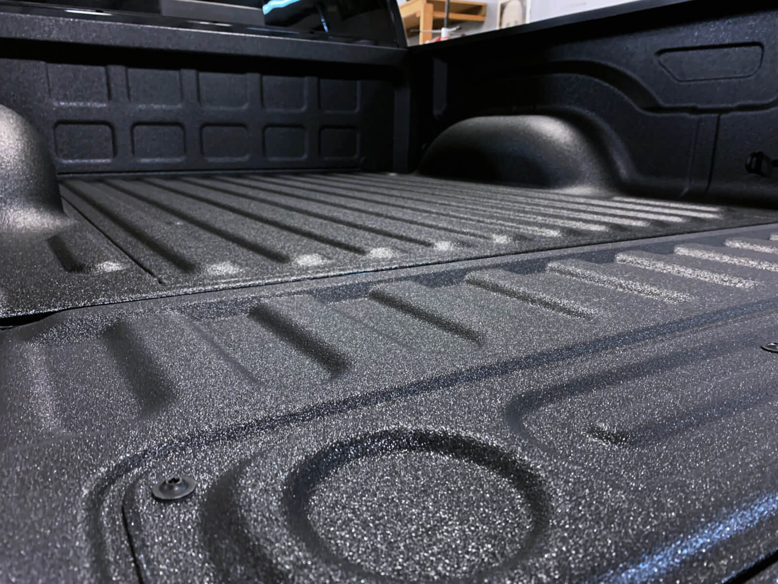 Spray-In Bedliner